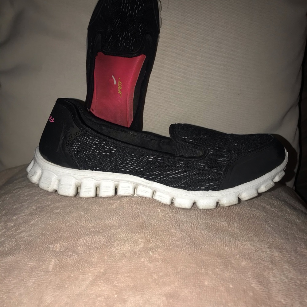 Sketchers
